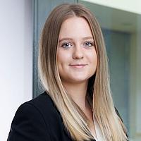 Duale Studentin Nicole Honzik